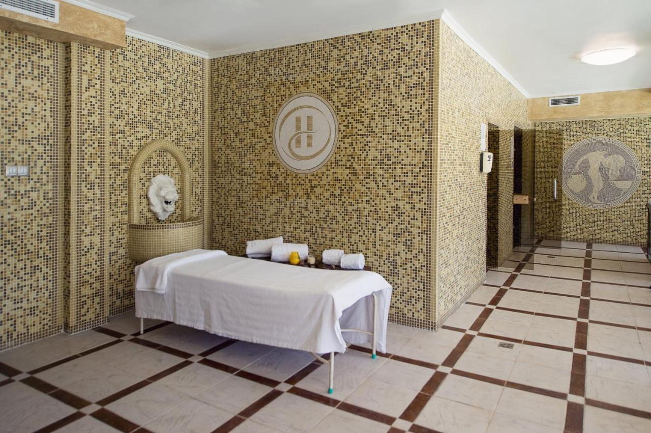 בטק Family Hotel Hebar מראה חיצוני תמונה
