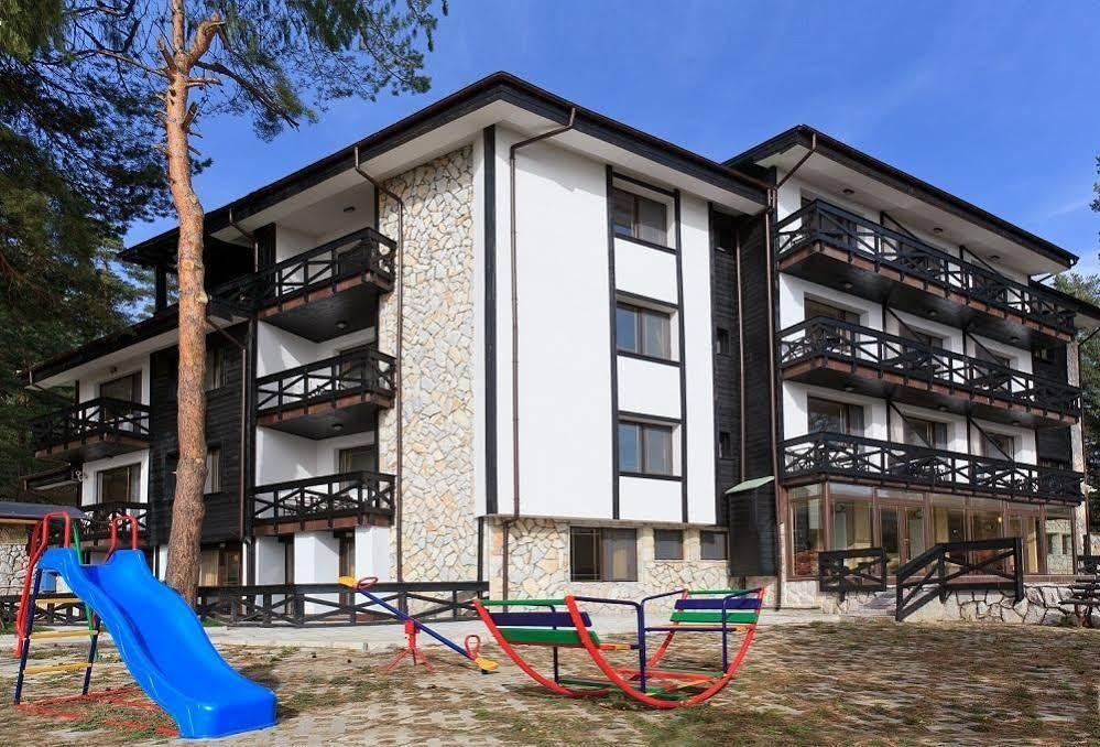 בטק Family Hotel Hebar מראה חיצוני תמונה