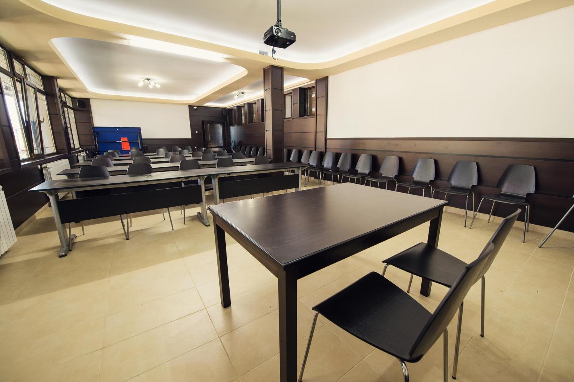 בטק Family Hotel Hebar מראה חיצוני תמונה