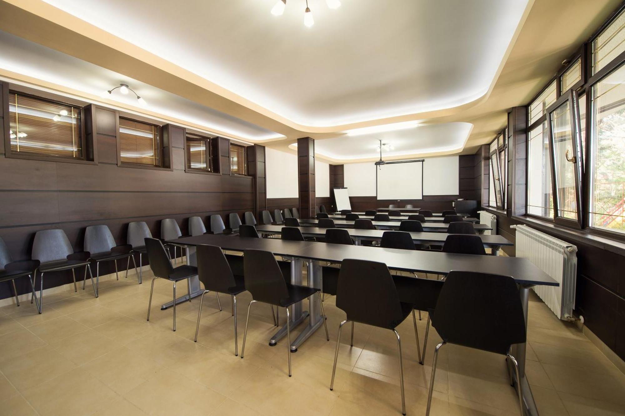בטק Family Hotel Hebar מראה חיצוני תמונה